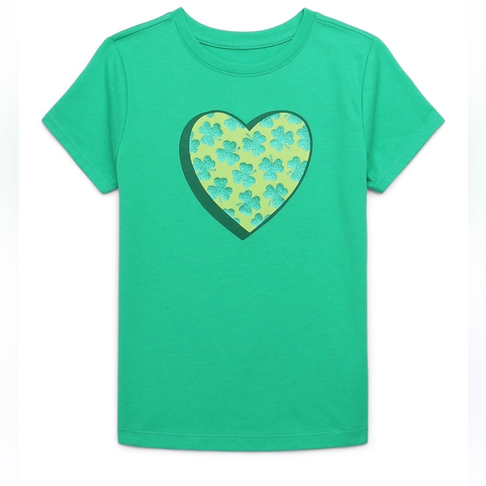 Saint Patrick’s Day Green Kids Shirt with Heart Design size large 10/12